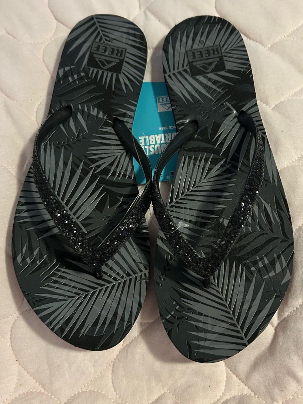 Reef Women’s Black Palm-Print Glitter Strap Sandals